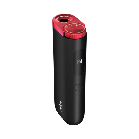 El glo™ Hyper Pro de glo™ es un dispositivo negro y rojo que presenta una tapa roja.